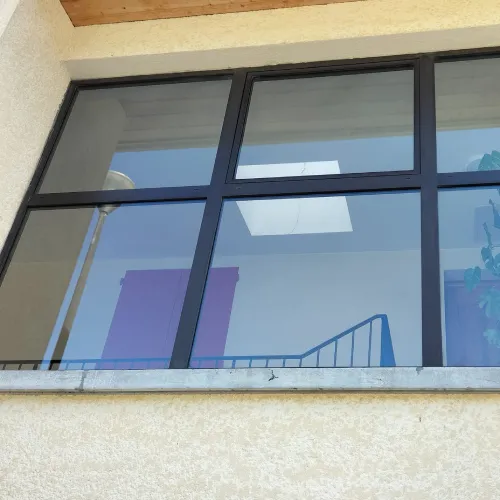 vitres communs - alpes hygiene services - nettoyage de vitres à Sisteron